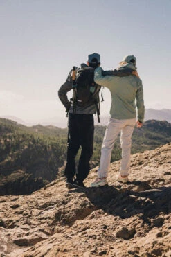 Womens Mountain Light Hardshell Jacket -COTSWOLD OUTDOOR Shop b11ae90510 5959 r