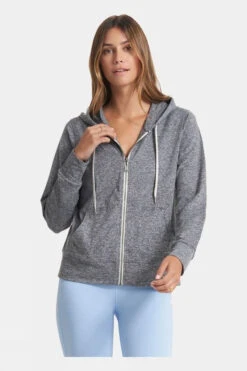 Vuori Womens Halo Performance Hoodie 2.0 Top
