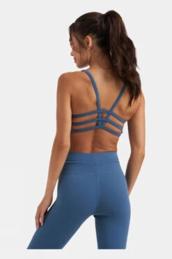 Vuori Womens Yosemite Sports Bra -COTSWOLD OUTDOOR Shop b11gb90033 4040 p