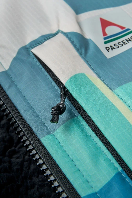 Unisex Waves Recycled Sherpa Lined Changing Robe 5 Unisex Waves Recycled Sherpa Lined Changing Robe - Image 5