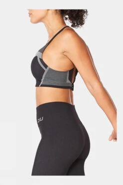 2XU Womens Motion Tech Bra 16 2XU Womens Motion Tech Bra -COTSWOLD OUTDOOR Shop k25142877072g